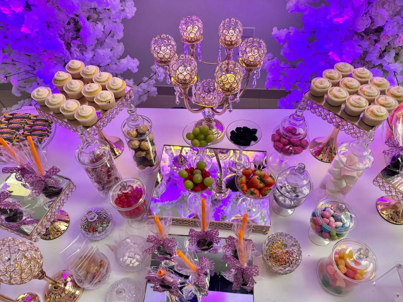 Área de banquete con mantelería fina en Lareta Salón de Eventos Chihuahua