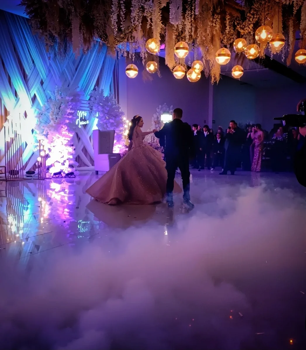 Pista de baile y ambiente en Lareta Salón de Eventos Chihuahua