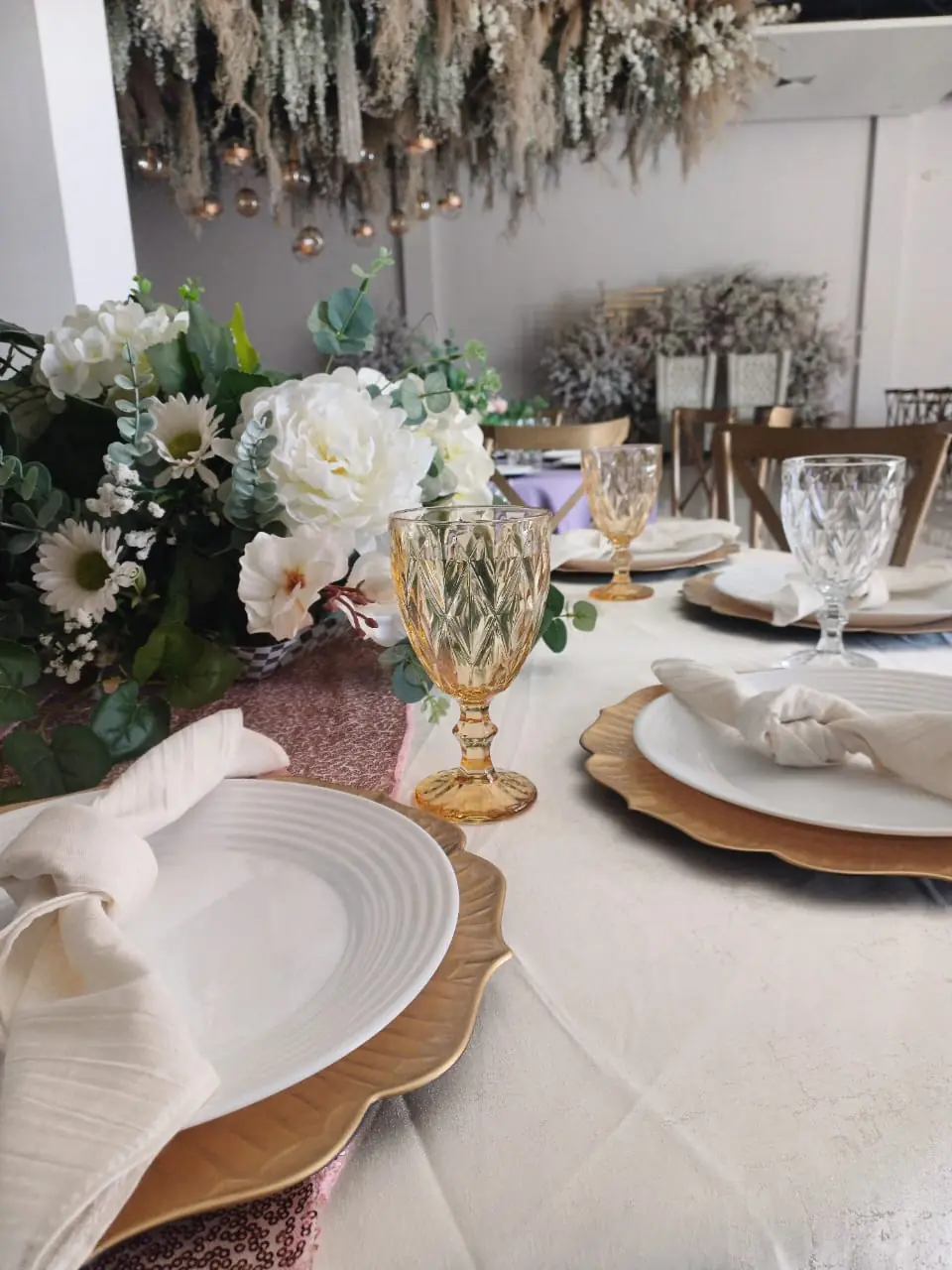 Celebración social con familia y amigos en Lareta