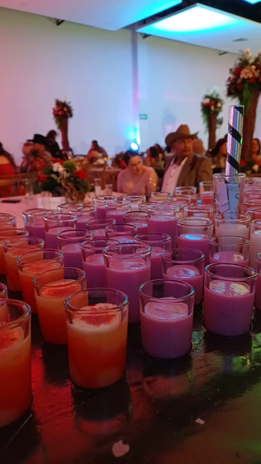 Salón montado para XV años en Lareta